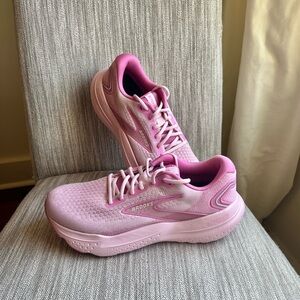 Brooks Glycerin 21, Women’s size 10, Color: Pink Lady/ Fuchsia Pink